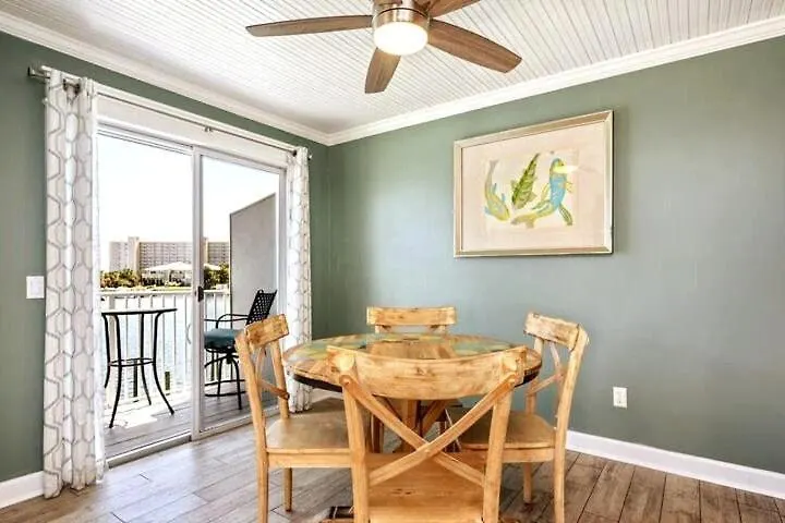 Holiday home Sea-Renity 4 Waterfront Balconies Gated Beach Destin