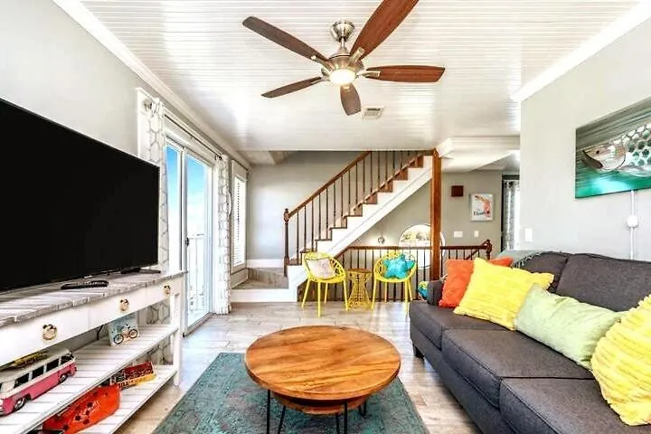 Holiday home Sea-Renity 4 Waterfront Balconies Gated Beach Destin